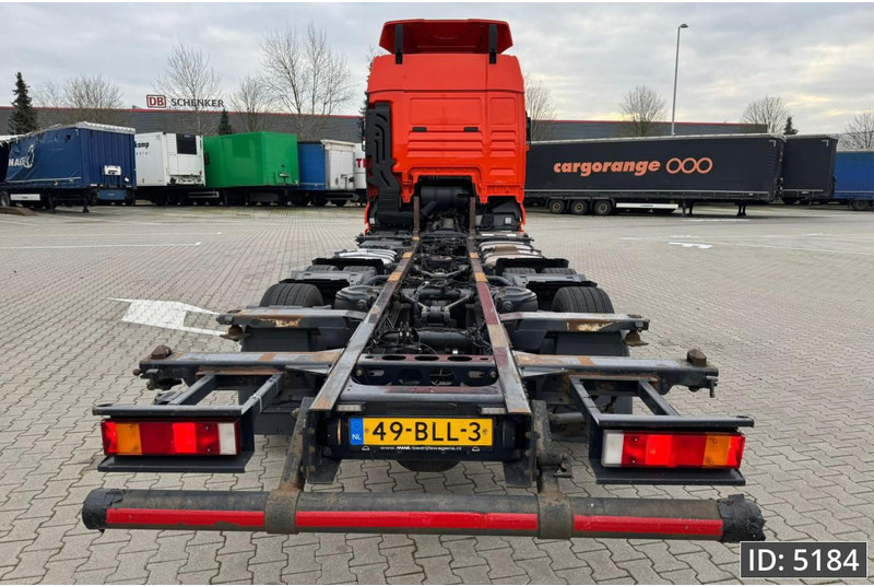 MAN TGX 24.420 XLX, Euro 6, BDF / 6x2 / Retarder / Low KM, Intarder - Container transporter/ Swap body truck: picture 4 MAN TGX 24.420 XLX, Euro 6, BDF / 6x2 / Retarder / Low KM, Intarder - Container transporter/ Swap body truck: picture 4