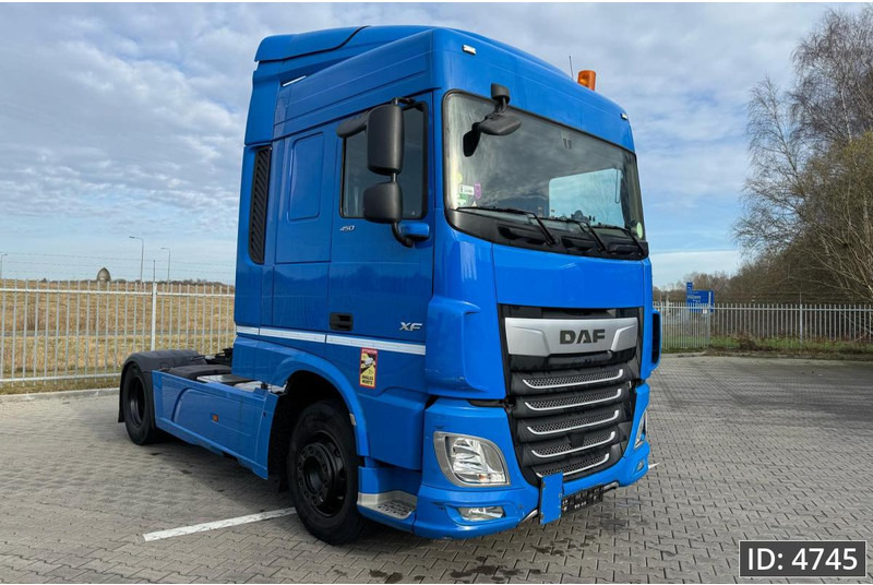 DAF XF 450 SC, Euro 6, / Fridge - Tractor unit: picture 4 DAF XF 450 SC, Euro 6, / Fridge - Tractor unit: picture 4