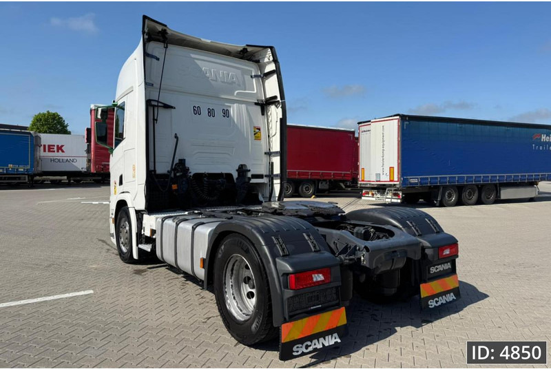 Scania R450 Topline, Euro 6, / Retarder / Standklima / 2x Tank, Intarder - Tractor unit: picture 2 Scania R450 Topline, Euro 6, / Retarder / Standklima / 2x Tank, Intarder - Tractor unit: picture 2