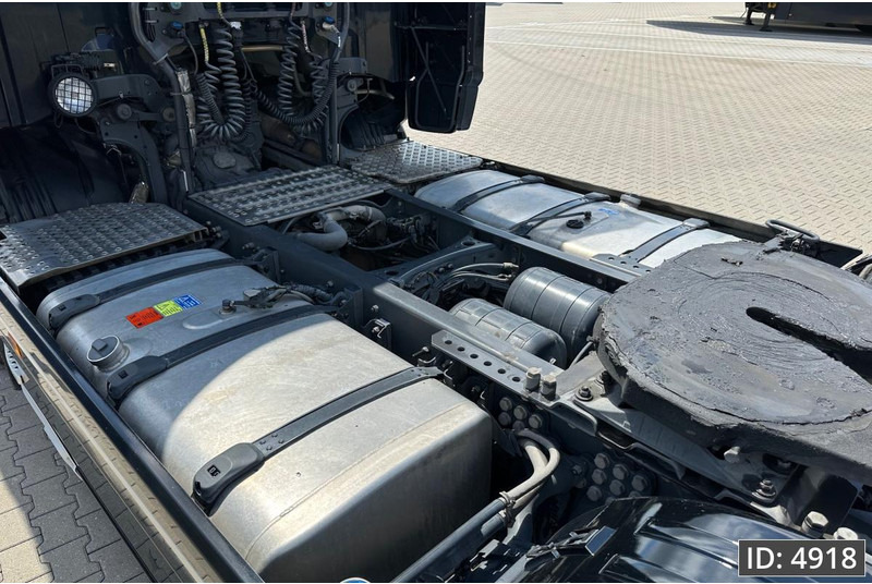 Scania R450 Topline, Euro 6, Retarder / Standklima / Fridge / 2 tanks, Intarder - Tractor unit: picture 5 Scania R450 Topline, Euro 6, Retarder / Standklima / Fridge / 2 tanks, Intarder - Tractor unit: picture 5