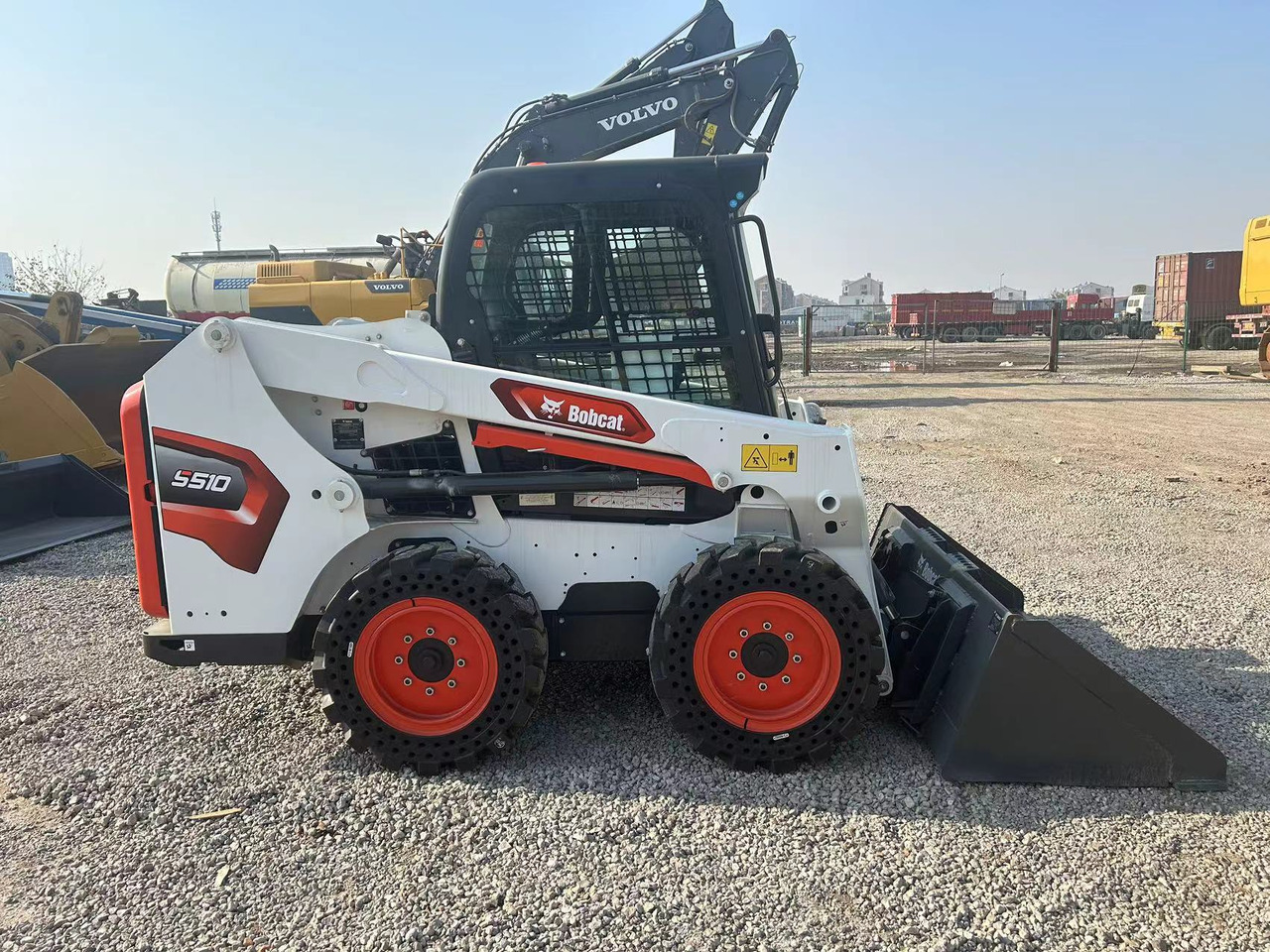 BOBCAT Skid Steer Loader S510 - Skid steer loader: picture 1 BOBCAT Skid Steer Loader S510 - Skid steer loader: picture 1