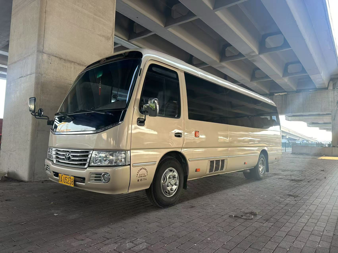 TOYOTA Coaster - Bus: picture 2 TOYOTA Coaster - Bus: picture 2