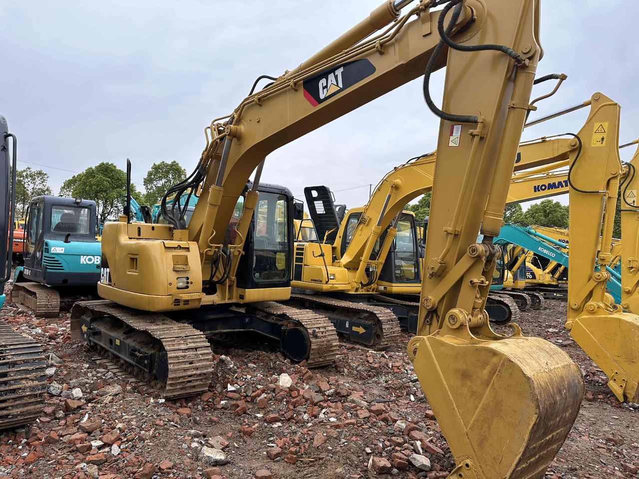 CATERPILLAR 313C Wheel Excavator Click for Discount - Wheel excavator: picture 1 CATERPILLAR 313C Wheel Excavator Click for Discount - Wheel excavator: picture 1