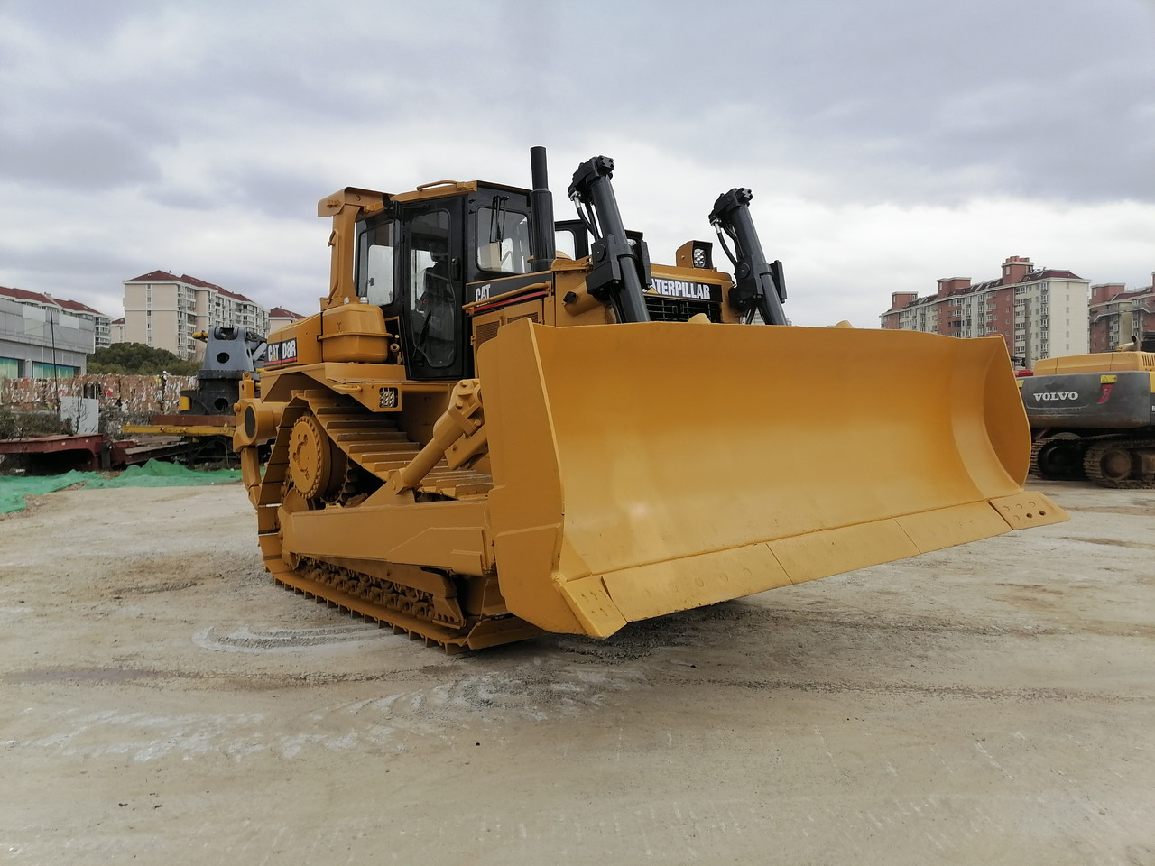 CATERPILLAR D8R - Bulldozer: picture 4 CATERPILLAR D8R - Bulldozer: picture 4