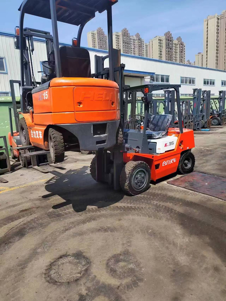 HELI 3.5Ton Forklift Click Here for Discount - Diesel forklift: picture 2 HELI 3.5Ton Forklift Click Here for Discount - Diesel forklift: picture 2