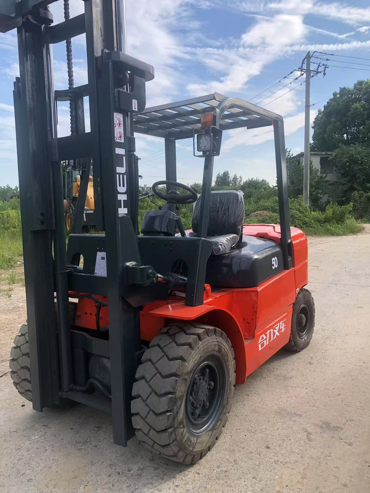HELI 5Ton Forklift - Diesel forklift: picture 5 HELI 5Ton Forklift - Diesel forklift: picture 5