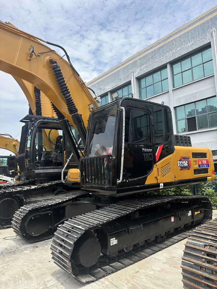 SANY SY215 - Crawler excavator: picture 1 SANY SY215 - Crawler excavator: picture 1