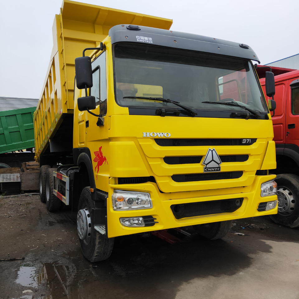 SINOTRUK HOWO 375 6X4 - Tipper: picture 4 SINOTRUK HOWO 375 6X4 - Tipper: picture 4