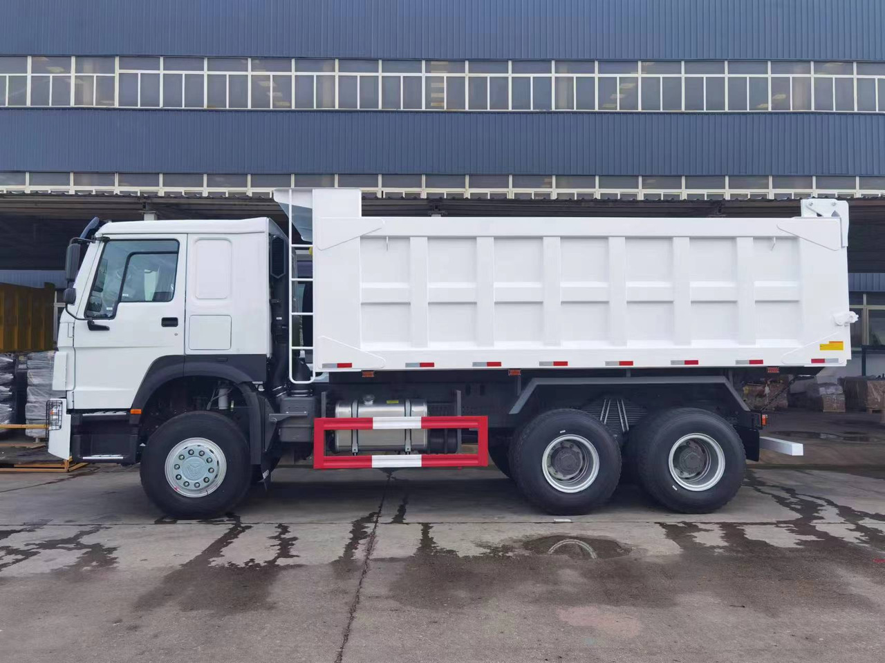 HOWO 400 6✖4 - Truck: picture 4 HOWO 400 6✖4 - Truck: picture 4