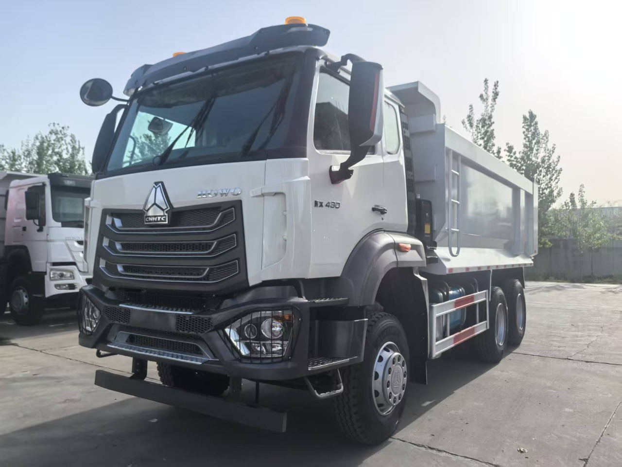 HOWO 430 - Truck: picture 1 HOWO 430 - Truck: picture 1