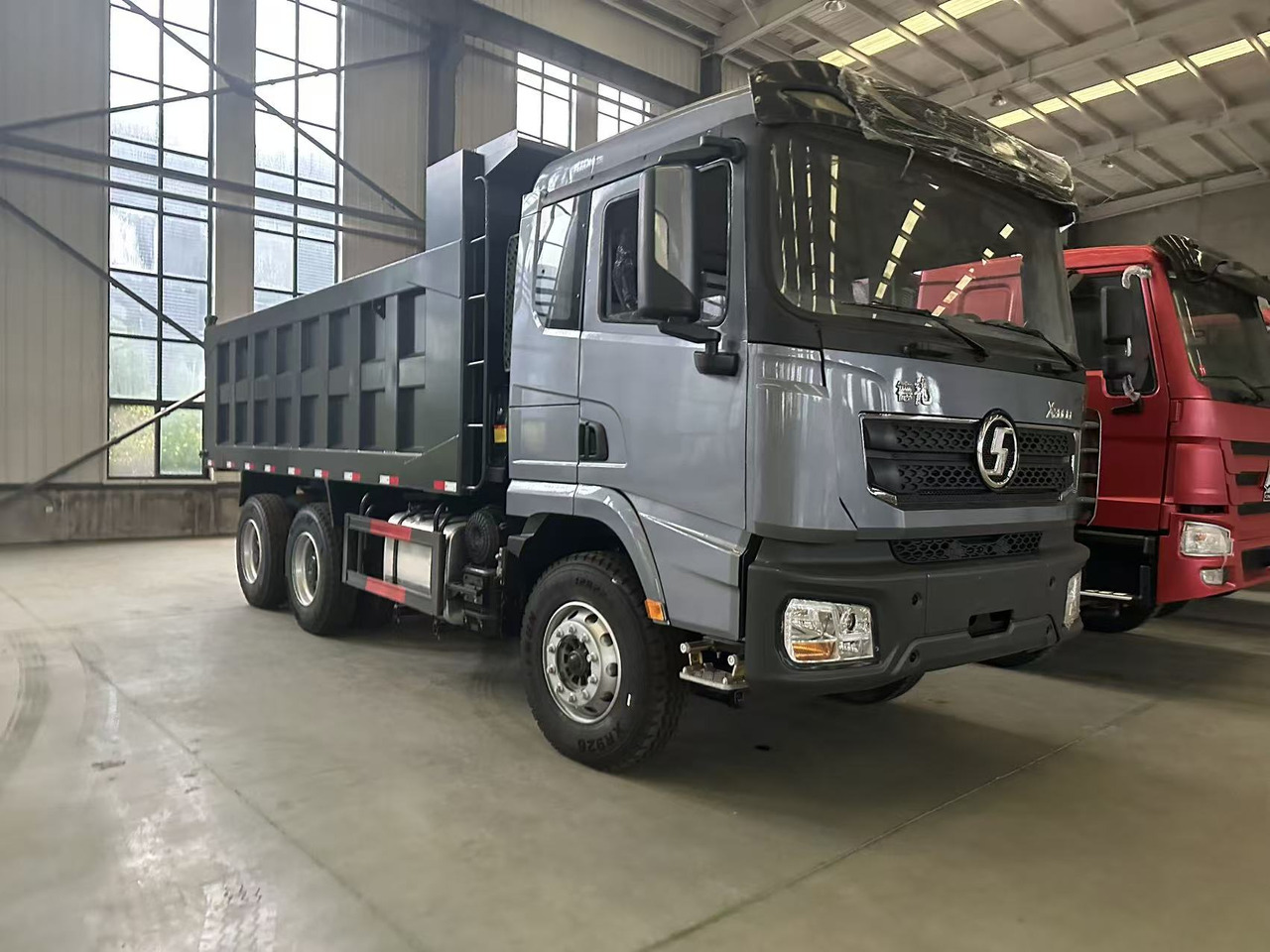 HOWO DUMP TRUCK 6✖4 - Truck: picture 3 HOWO DUMP TRUCK 6✖4 - Truck: picture 3
