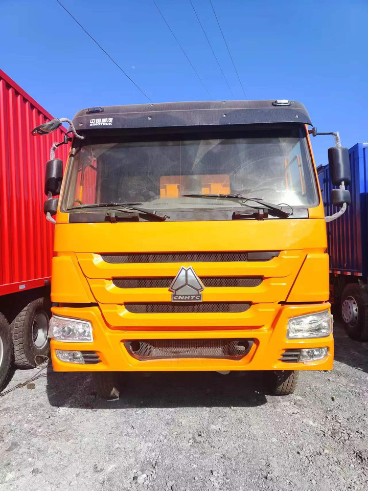 HOWO DUMP TRUCK 8✖4 - Truck: picture 1 HOWO DUMP TRUCK 8✖4 - Truck: picture 1