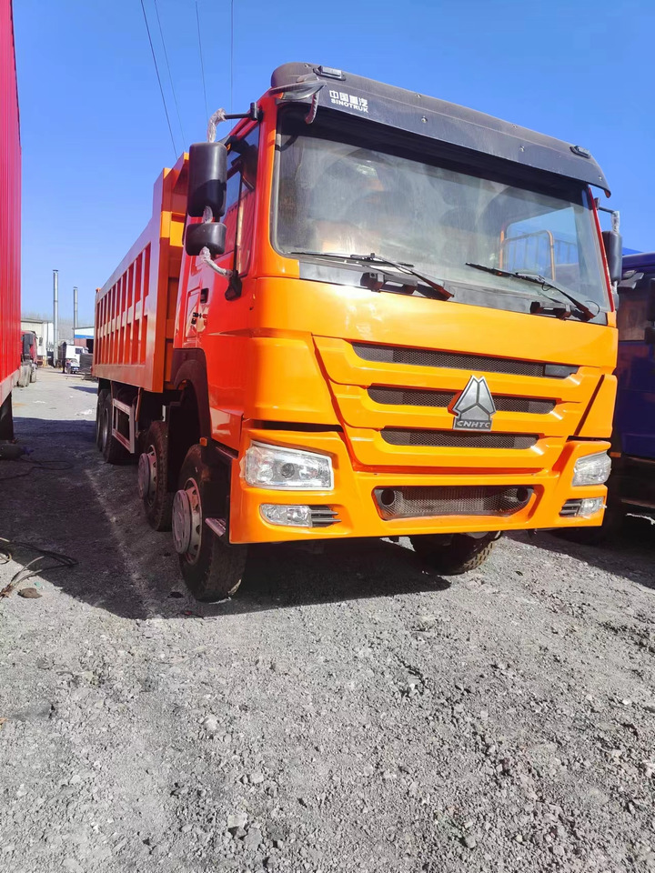 HOWO DUMP TRUCK 8✖4 - Truck: picture 3 HOWO DUMP TRUCK 8✖4 - Truck: picture 3