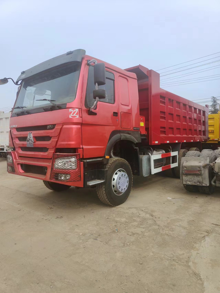 HOWO HOWO 371 - Truck: picture 1 HOWO HOWO 371 - Truck: picture 1