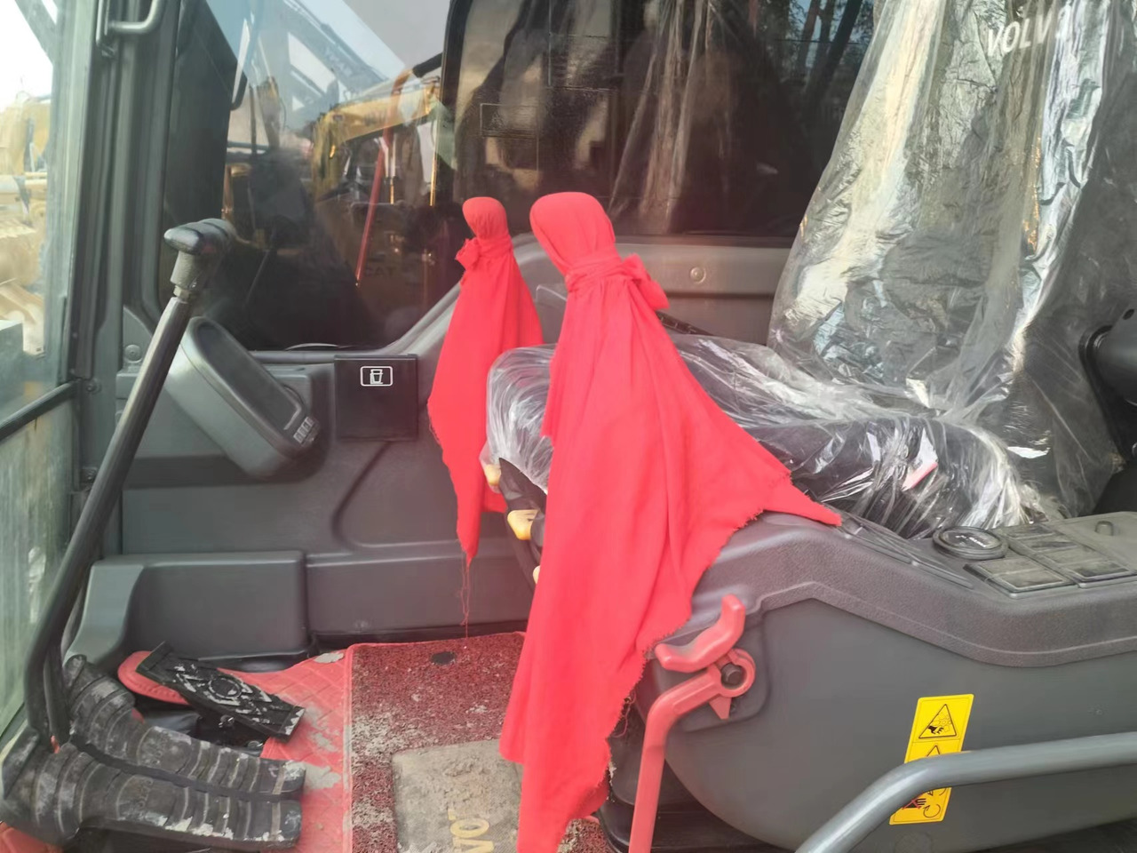 Crawler excavator VOLVO EC290 Excavator Click for Discount: picture 8 Crawler excavator VOLVO EC290 Excavator Click for Discount: picture 8