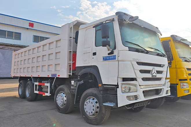 SINOTRUK Sino Howo 8x4 Dump Truck 371 for Sale in Sierra Leone - Tipper: picture 4 SINOTRUK Sino Howo 8x4 Dump Truck 371 for Sale in Sierra Leone - Tipper: picture 4