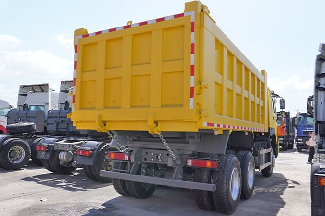 SINOTRUK Sinotruk Howo 400 New Dump Truck for Sale in Angola - Tipper: picture 4 SINOTRUK Sinotruk Howo 400 New Dump Truck for Sale in Angola - Tipper: picture 4