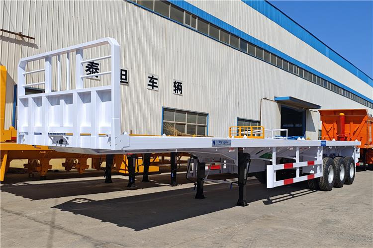 TITAN 13m Semi Truck Flatbed Trailer For Sale In Nigeria - Chassis semi-trailer: picture 1 TITAN 13m Semi Truck Flatbed Trailer For Sale In Nigeria - Chassis semi-trailer: picture 1