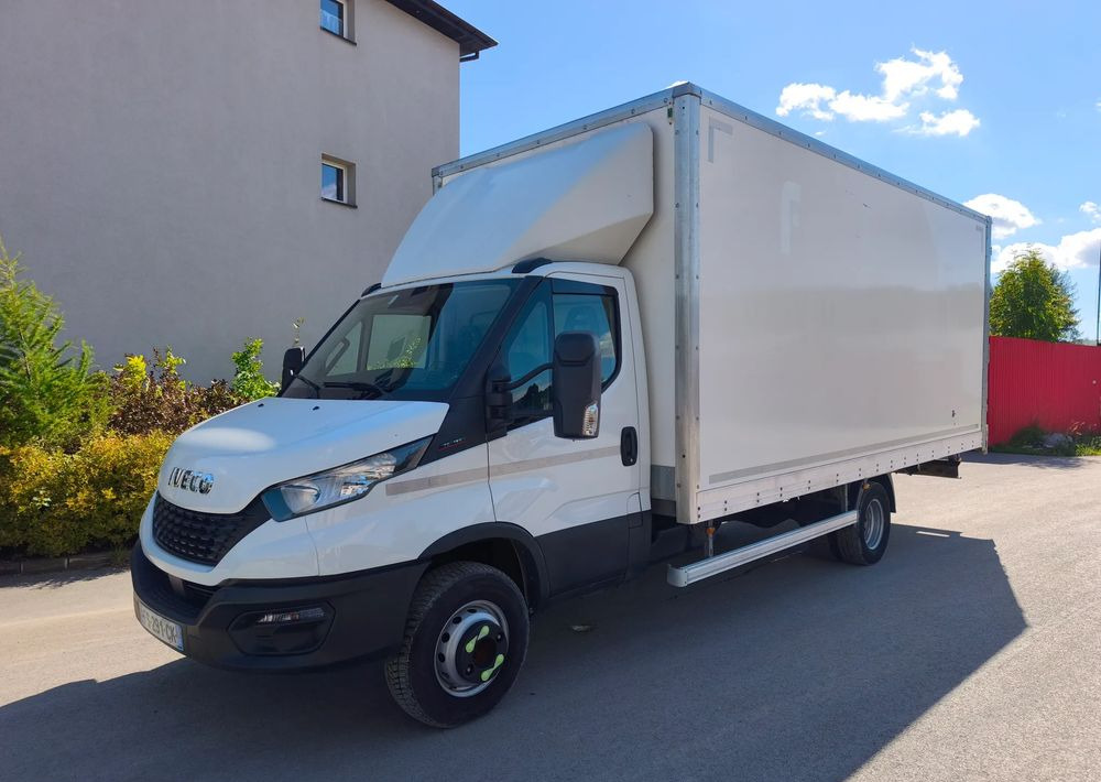 Iveco DAILY 70C18 KONTENER 5,5M obsługa silnika nowy rozrząd - Box truck: picture 1 Iveco DAILY 70C18 KONTENER 5,5M obsługa silnika nowy rozrząd - Box truck: picture 1