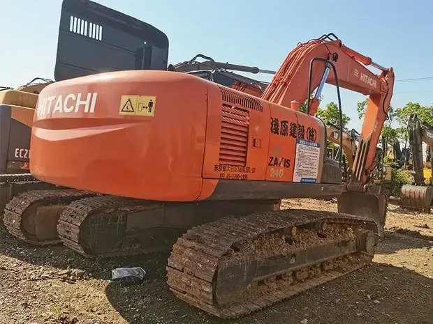 2022 Hitachi ZX240 for sale, Crawler excavator, 22062 EUR