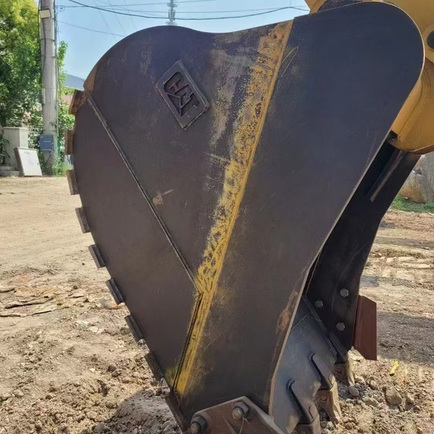 Crawler excavator 2023 Caterpillar 336D2: picture 7