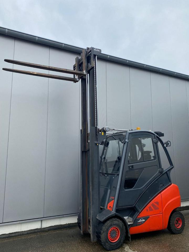 Linde Linde H 35 T - 6.012 h - Seitenschieber - - LPG forklift: picture 5 Linde Linde H 35 T - 6.012 h - Seitenschieber - - LPG forklift: picture 5