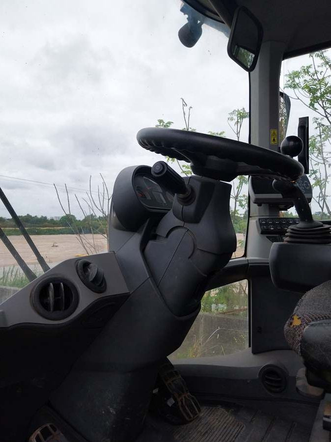 CATERPILLAR chargeur 924K en l'état. Il a été acheté en 2013 - Wheel loader: picture 2 CATERPILLAR chargeur 924K en l'état. Il a été acheté en 2013 - Wheel loader: picture 2