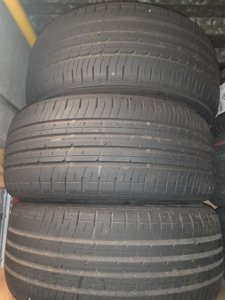 Lot de quatre pneumatiques FALKEN ZE914P 225/40/18 92W, DOT - Tire for Car: picture 1 Lot de quatre pneumatiques FALKEN ZE914P 225/40/18 92W, DOT - Tire for Car: picture 1