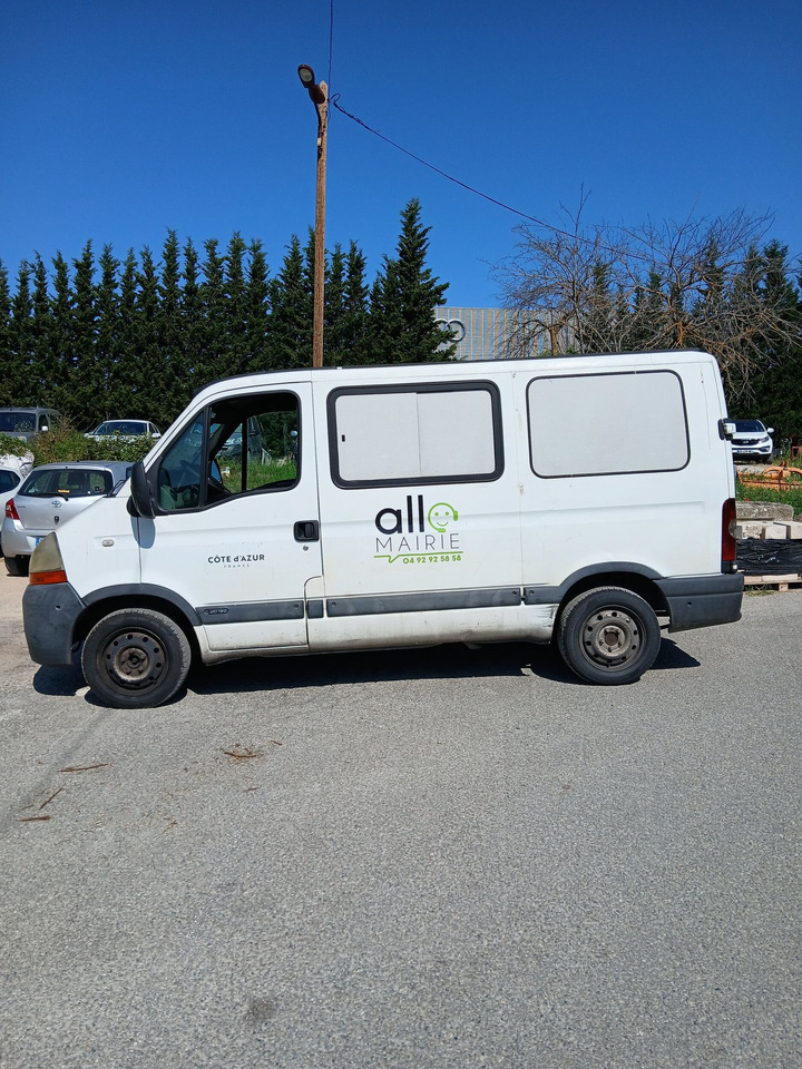 FOURGON RENAULT MASTER NON ROULANT . - Other machinery: picture 1 FOURGON RENAULT MASTER NON ROULANT . - Other machinery: picture 1