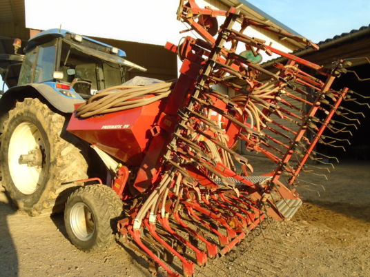 Kverneland DV6 - Seed drill: picture 5 Kverneland DV6 - Seed drill: picture 5
