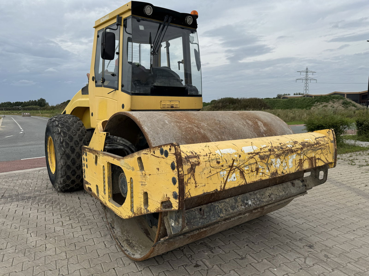 Bomag BW 213 D-4 - Compactor: picture 2 Bomag BW 213 D-4 - Compactor: picture 2