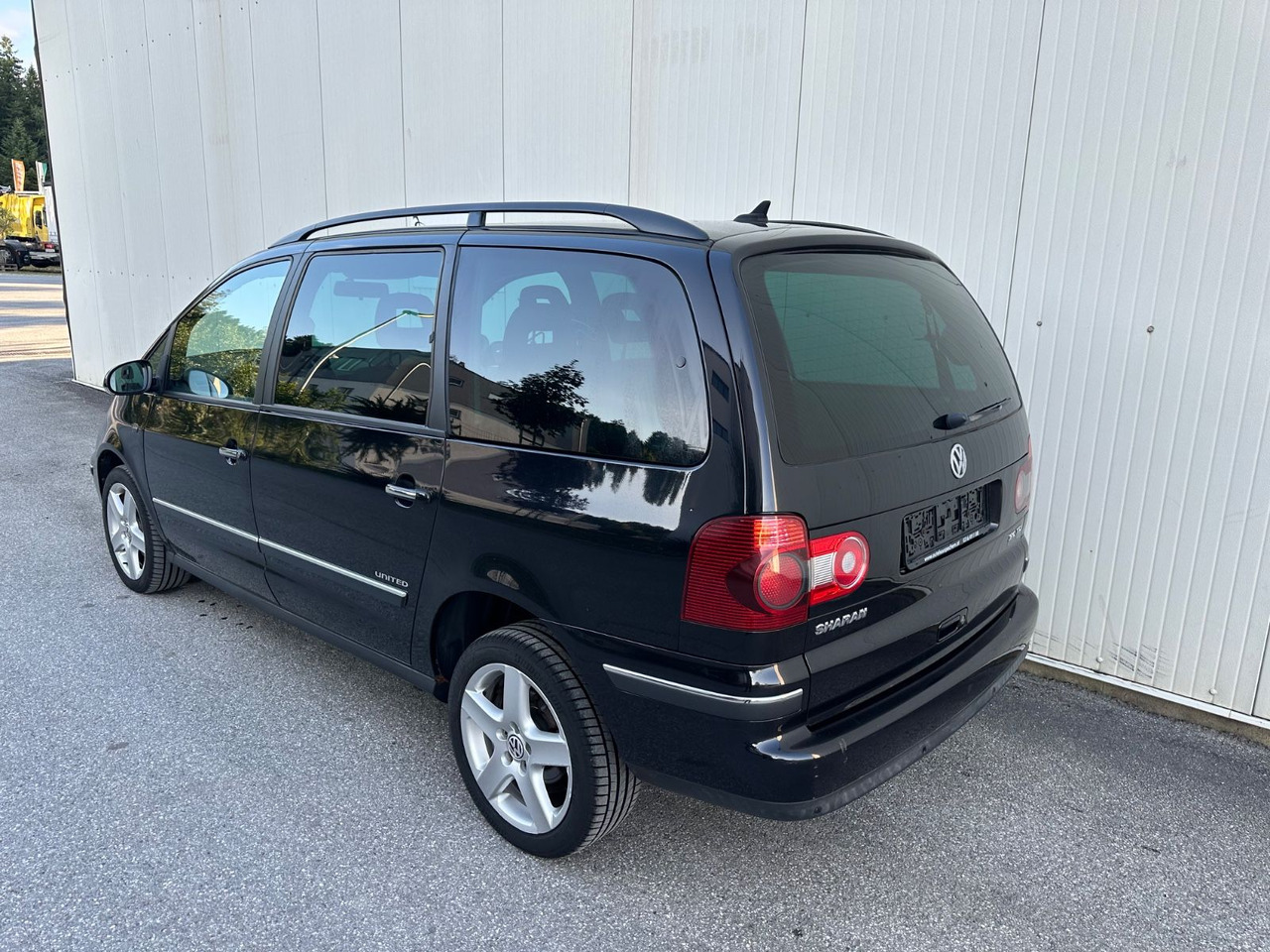 Volkswagen Sharan 2.0TDI Comfortline - Passenger van: picture 4 Volkswagen Sharan 2.0TDI Comfortline - Passenger van: picture 4