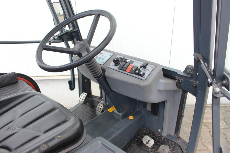 Leasing of  Hako Sweepmaster D1500RH Diesel UVV✅ Hako Sweepmaster D1500RH Diesel UVV✅: picture 13 Leasing of  Hako Sweepmaster D1500RH Diesel UVV✅ Hako Sweepmaster D1500RH Diesel UVV✅: picture 13