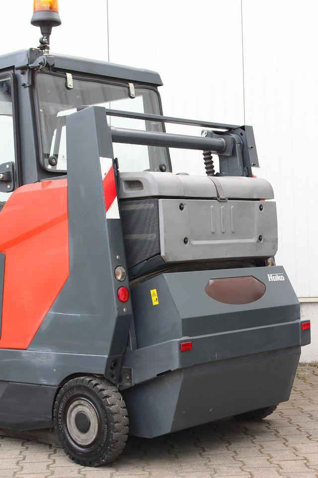 Leasing of  Hako Sweepmaster D1500RH Diesel UVV✅ Hako Sweepmaster D1500RH Diesel UVV✅: picture 11 Leasing of  Hako Sweepmaster D1500RH Diesel UVV✅ Hako Sweepmaster D1500RH Diesel UVV✅: picture 11