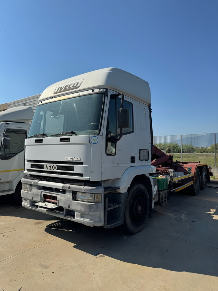 IVECO MAGIRUS 240E42 Gancio Scarrabile - Dropside/ Flatbed truck: picture 3 IVECO MAGIRUS 240E42 Gancio Scarrabile - Dropside/ Flatbed truck: picture 3
