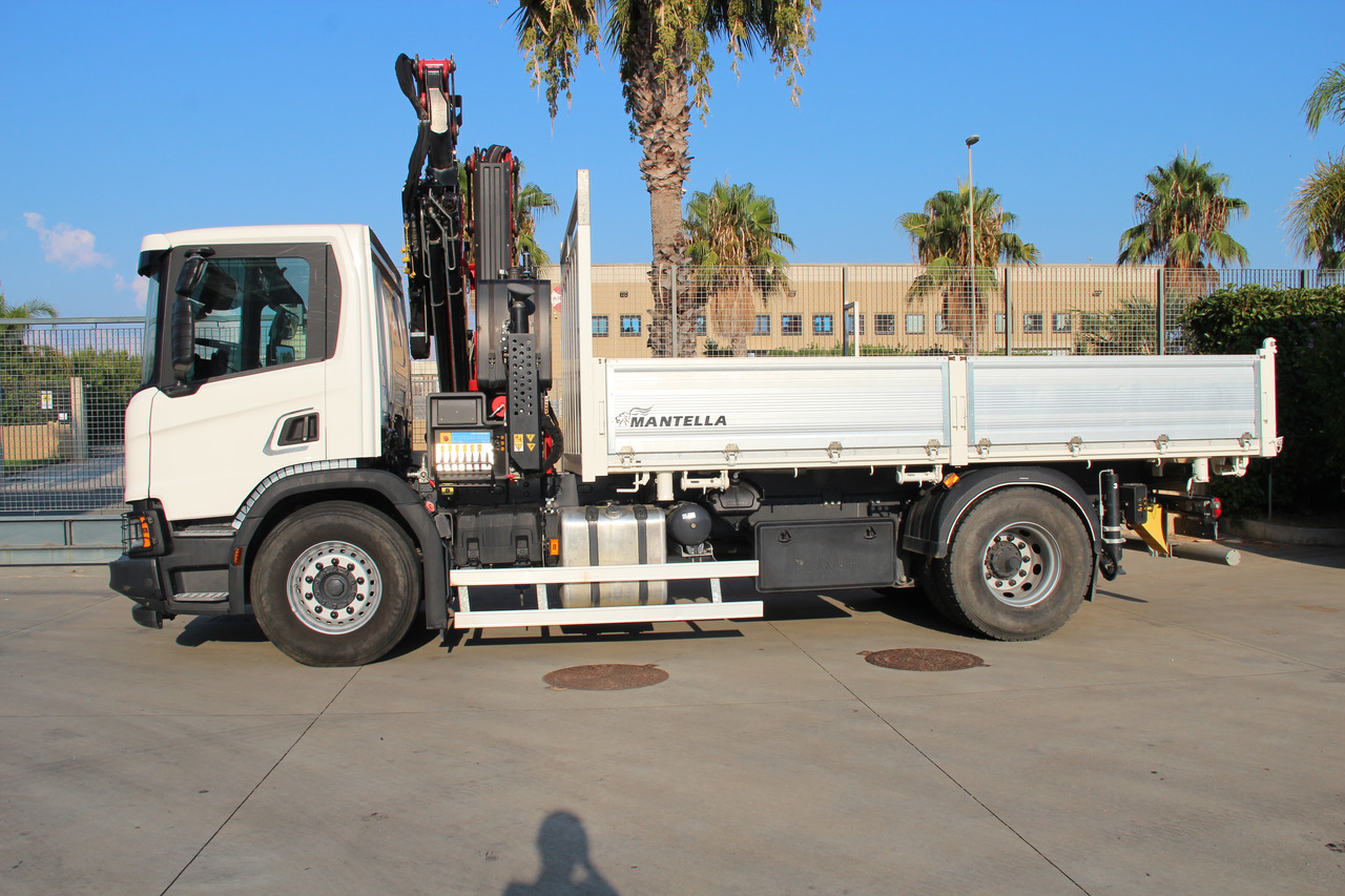 SCANIA P280 - Cassone Ribaltabile con gru retrocabina marca Ferrari mod. F7183C - Crane truck: picture 2 SCANIA P280 - Cassone Ribaltabile con gru retrocabina marca Ferrari mod. F7183C - Crane truck: picture 2