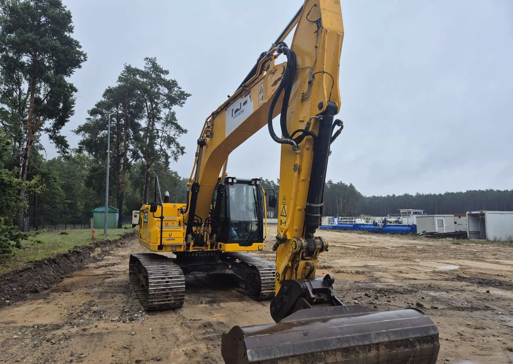 Crawler excavator JCB 220XLC: picture 13