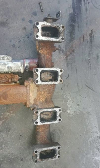Kolektor wydechowy Liebherr D 914t - Exhaust manifold: picture 3 Kolektor wydechowy Liebherr D 914t - Exhaust manifold: picture 3