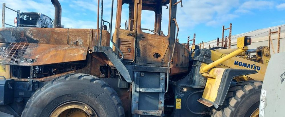 Komatsu WA430- 6 most tyl - Suspension: picture 4 Komatsu WA430- 6 most tyl - Suspension: picture 4
