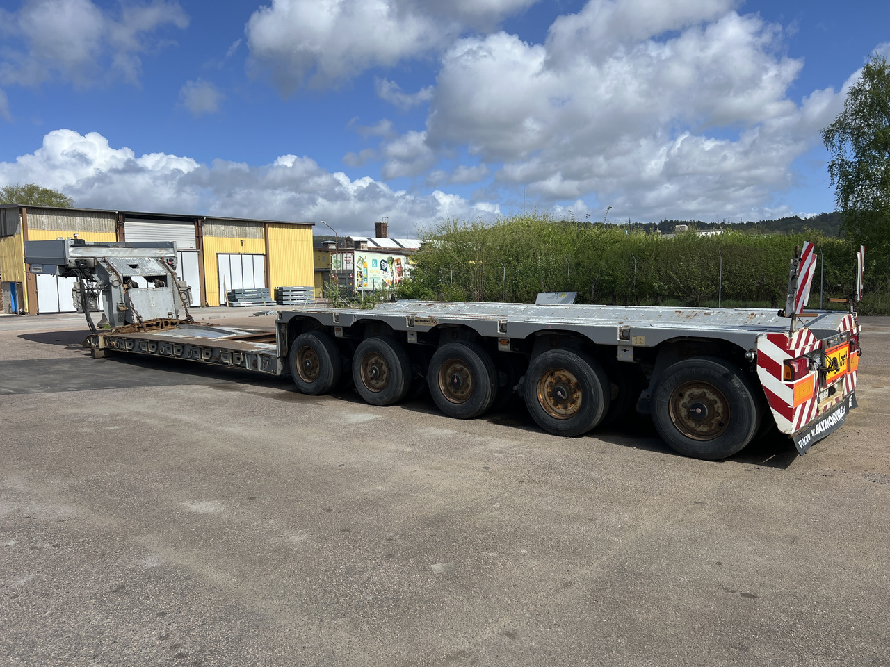 FAYMONVILLE MegaMAX - Low loader semi-trailer: picture 3 FAYMONVILLE MegaMAX - Low loader semi-trailer: picture 3