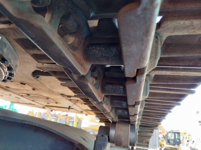 Leasing of HITACHI EX230LCH-5 HITACHI EX230LCH-5: picture 17