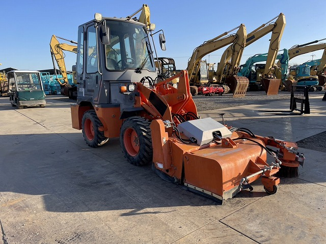 Leasing of HITACHI ZW20 HITACHI ZW20: picture 7