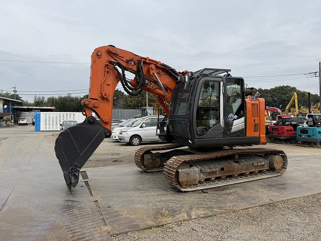 HITACHI ZX135USK-5B - Crawler excavator: picture 1 HITACHI ZX135USK-5B - Crawler excavator: picture 1