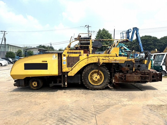 SUMITOMO HA60W-5 - Asphalt paver: picture 2 SUMITOMO HA60W-5 - Asphalt paver: picture 2