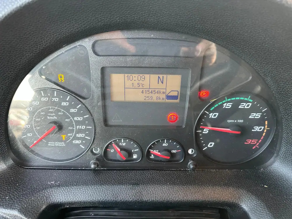Box truck Iveco ML120E280 *Hayon 2000 kg*280 CV*caisse 7m8: picture 13