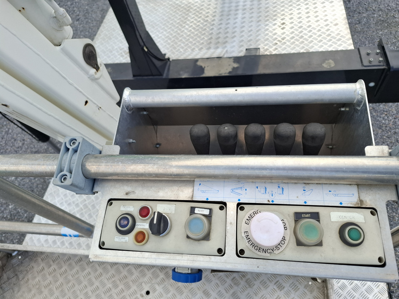 New Truck mounted aerial platform IVECO Eurocargo ML120EL18  Comet 31-17 HQ: picture 45