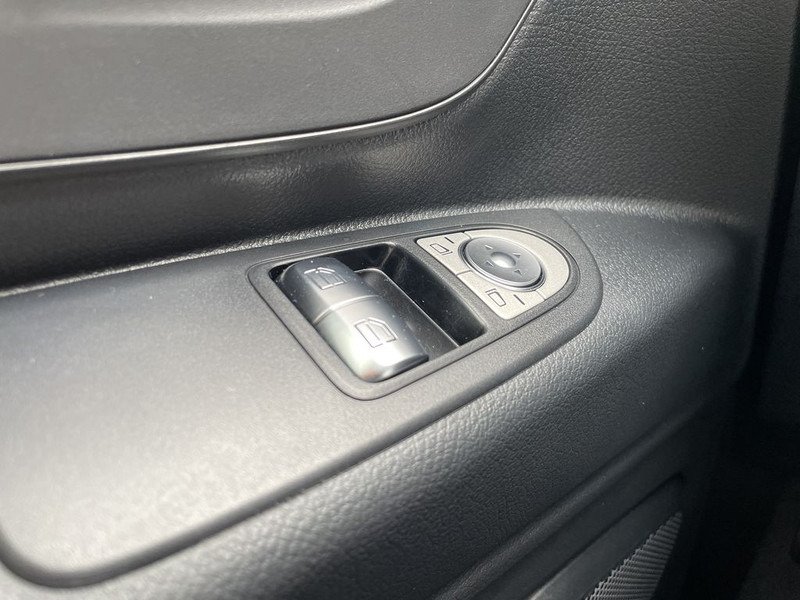 Leasing of Mercedes-Benz Vito 114 CDI 136pk E6 Automaat Lang Lease €381 p/m, Airco, Navi+Camera, PDC V+A, 18 inch LMV, 2 schuifdeuren, Onderhoudshistorie aanwezig Mercedes-Benz Vito 114 CDI 136pk E6 Automaat Lang Lease €381 p/m, Airco, Navi+Camera, PDC V+A, 18 inch LMV, 2 schuifdeuren, Onderhoudshistorie aanwezig: picture 17