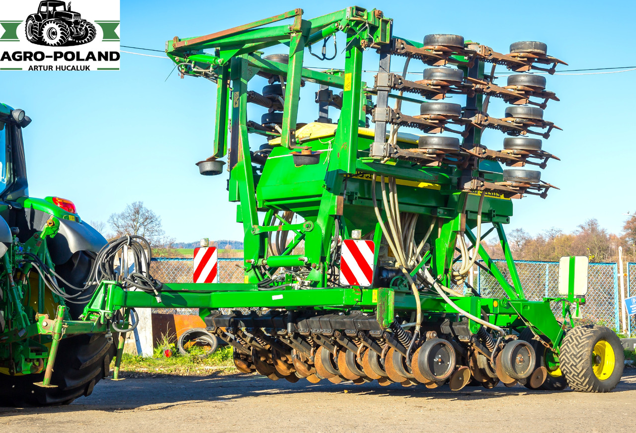 JOHN DEERE 750 A - 6 M - 2008 ROK - Seed drill: picture 3 JOHN DEERE 750 A - 6 M - 2008 ROK - Seed drill: picture 3