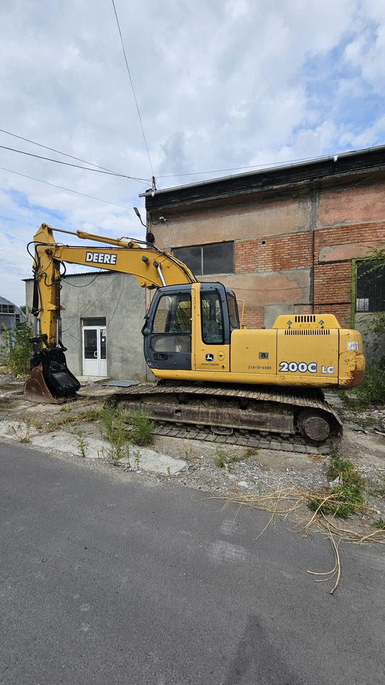 John Deere 200C LC - Crawler excavator: picture 1 John Deere 200C LC - Crawler excavator: picture 1