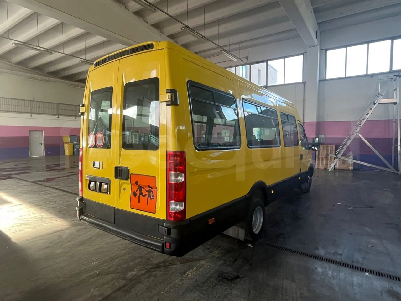 Leasing of  Iveco A50 Iveco A50: picture 9